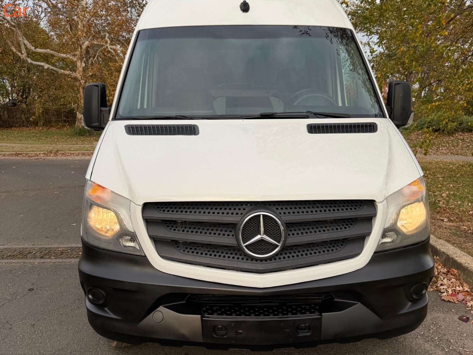 mercedes-benz sprinter worker cargo van 2017 WD3PE7CD3HP561264 image mercedes-benz sprinter worker cargo van 2017 WD3PE7CD3HP561264 image